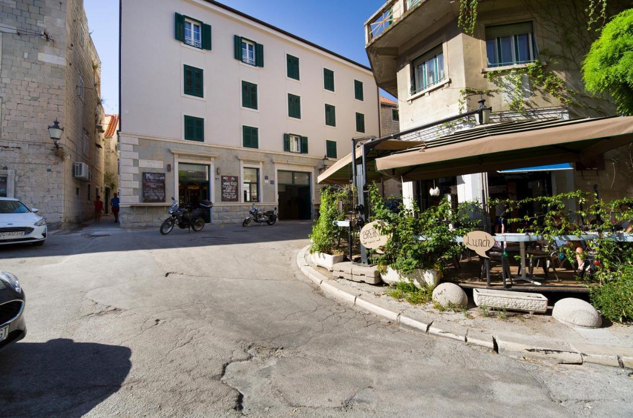 Lamenta Otel Split Dış mekan fotoğraf